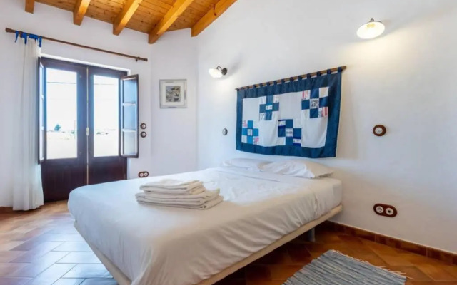 Sagres Chimneys House