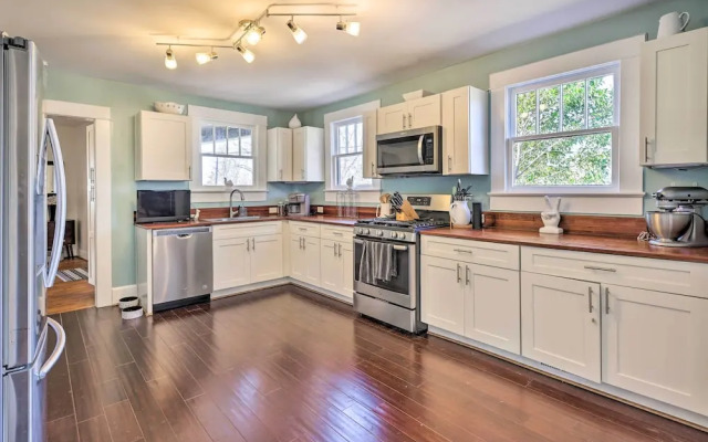 Birmingham Vacation Rental: 9 Miles to Downtown!