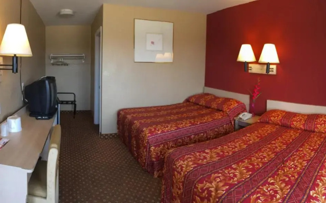 Hilltop Inn Suites