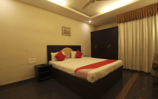 OYO 26224 Hotel Anmol International
