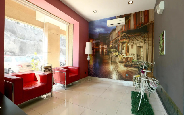 OYO Rooms Kota Damansara GIANT