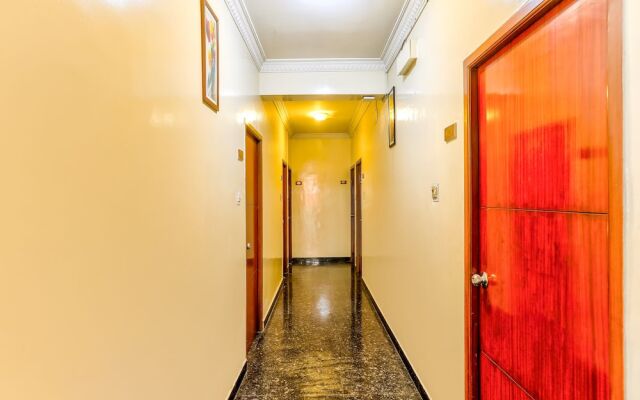 OYO Townhouse 142 Vadapalani