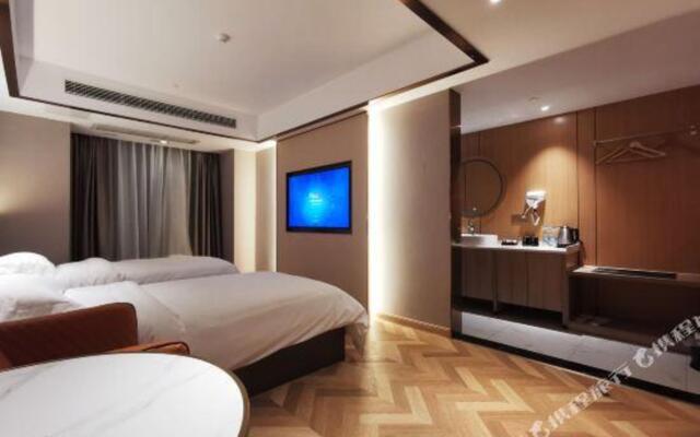 Lidu Business Hotel