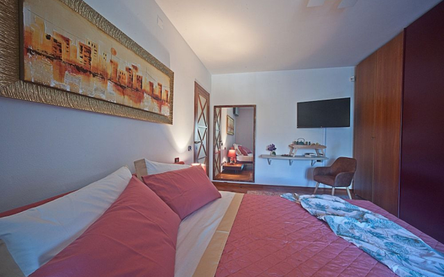 B&B LaTosca