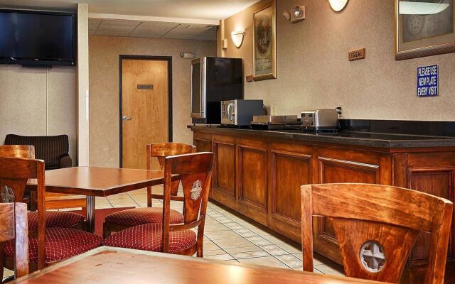 Best Western Inn & Suites