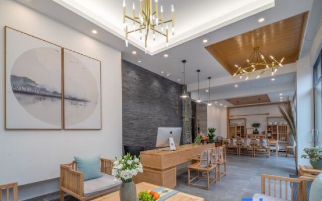 Xiao-zhu Zen buddhist lodge