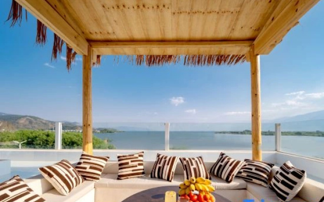 Dali Yuji Sea View Hotel