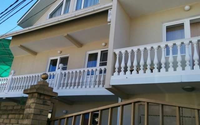 Na Gogolya 16 Guest House
