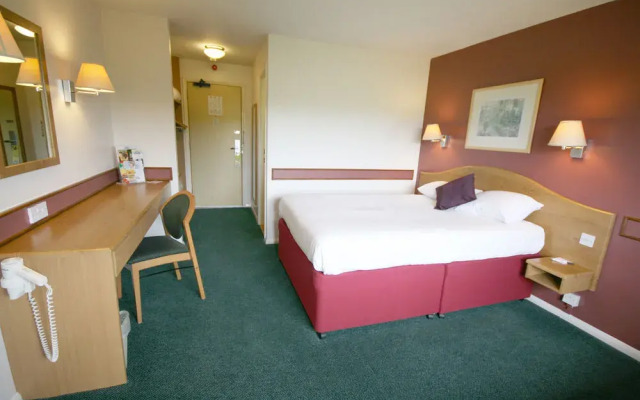 Days Inn Abington M74