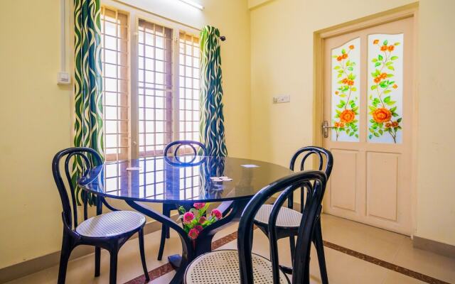 OYO 14081 Home Cozy Stay Elamakkara