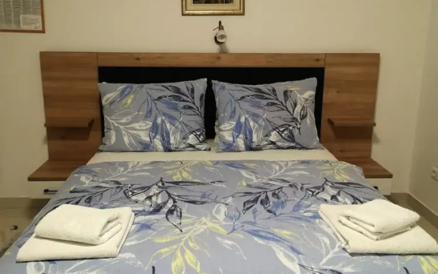 Dragi - Great Location & Comfortable - SA1