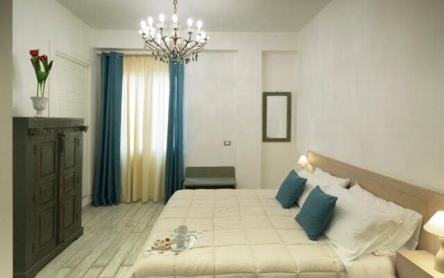 Piazza Martiri Rooms