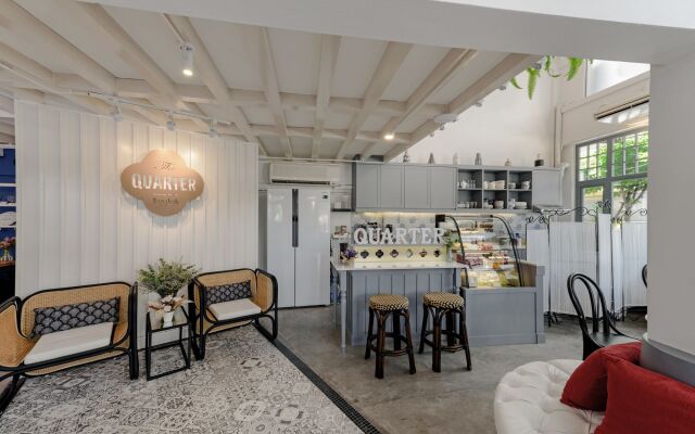 The Quarter Bangkok Poshtel & Coworking - Hostel