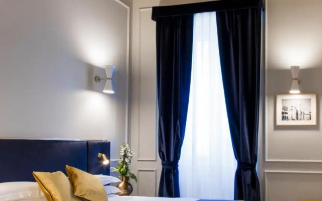 Tree Charme Parliament Suites