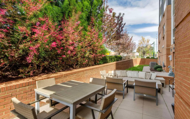 Country Inn & Suites by Radisson, Charlottesville-UVA, VA