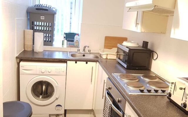 Convenient, Clean And Comfortable Flat #2