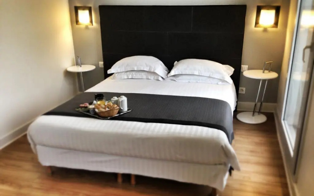Hotel Amirauté