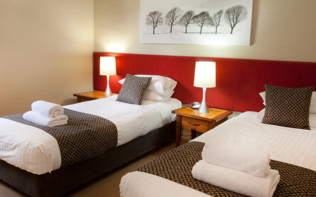 Novotel Lake Crackenback Resort & Spa