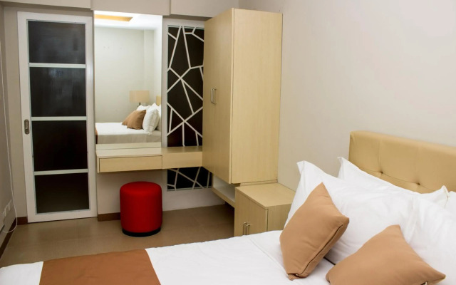 KLM Condotel