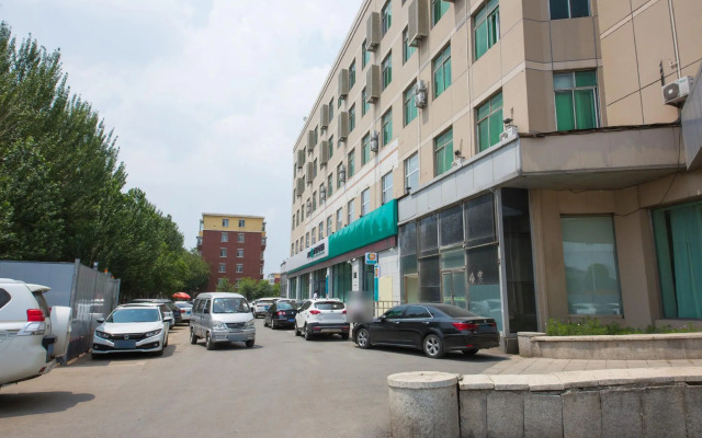 Jinjiang Inn Select Changchun Yiqi Dongfeng Street Branch