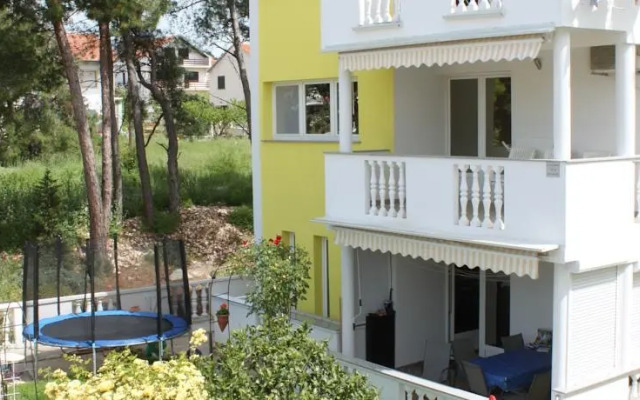 Apartments Tulumovic