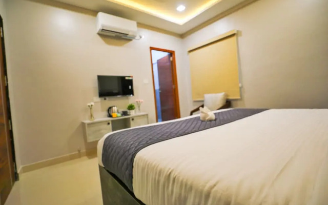 Hotel Ceasta, Next US Consulate Hyderabad, Gachibowli