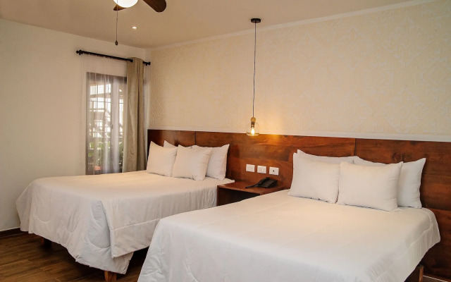 Las Camelias Inn
