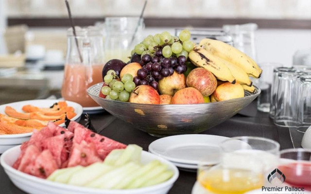 Premier Pallace Hotel