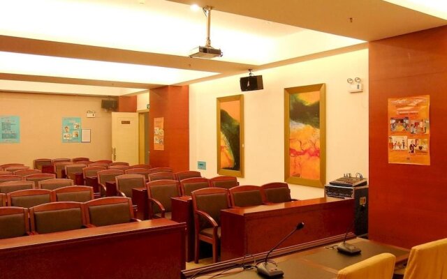 Dongguan Caiyi Business Hotel