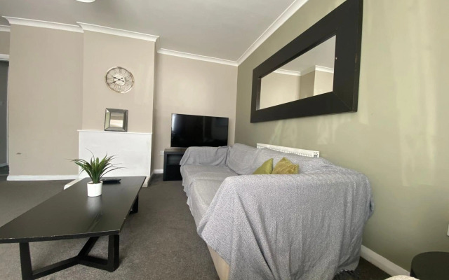 12 Harlesden Road close to ExCel