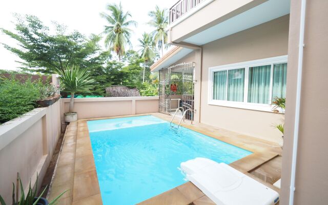 Lana Pool Villa