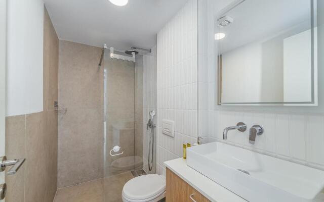 Lefkada Blue Luxury Apartments, Perigiali A5 Entrance Level