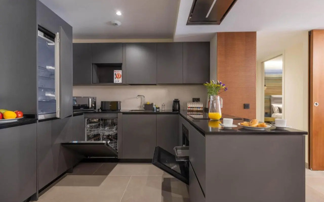 Home Art Apartments Soho