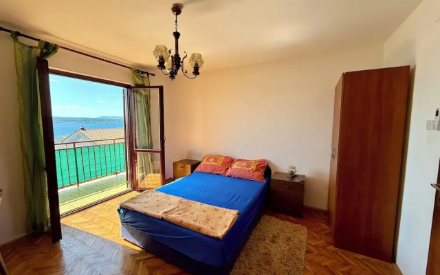 Apartment Višnja