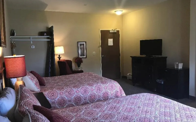 The Lodge at Woodstone Country Club