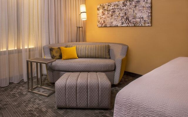 Courtyard Detroit Livonia