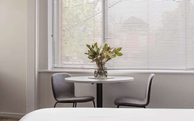 MAC St Kilda by Melbourne Apartment Collection