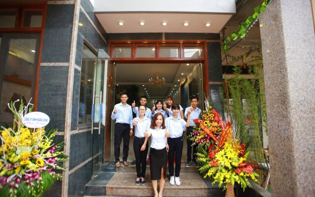 Family Airport Hotel