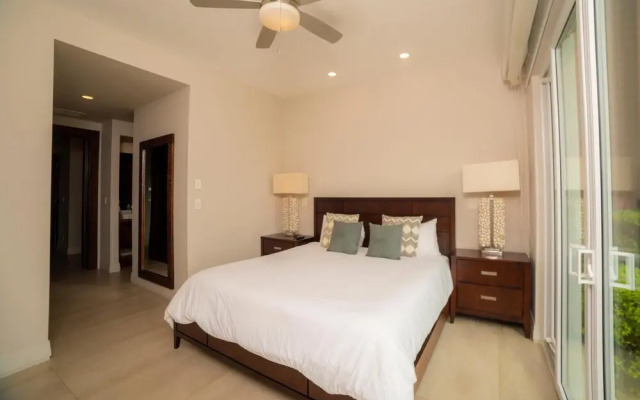Miramar 1B - 3 bdr - 3 Bath Ocean View
