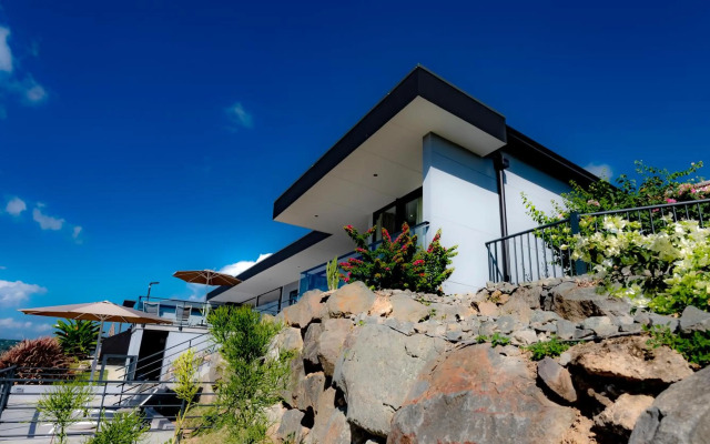 Villa Lembah Giri Villas 5*****