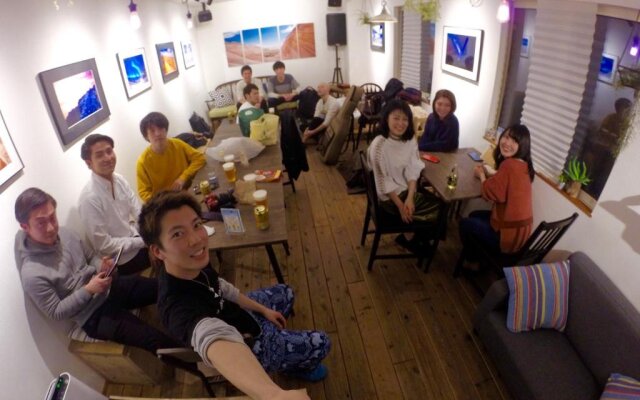 IZA Enoshima Guesthouse&Bar - Hostel