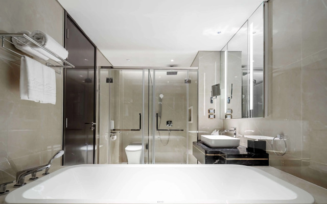 Radisson Blu Hotel, Ha Long Bay