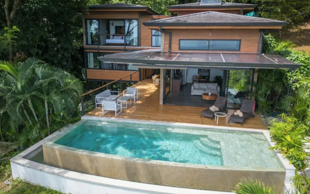 Selva Resort