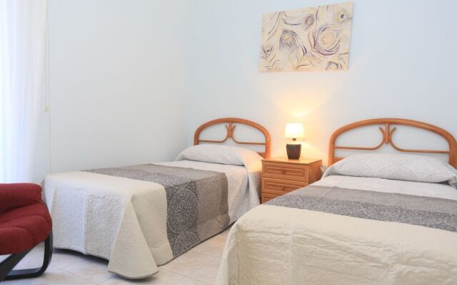 Apartamento Luminoso Para 6 Personas en Cambrils