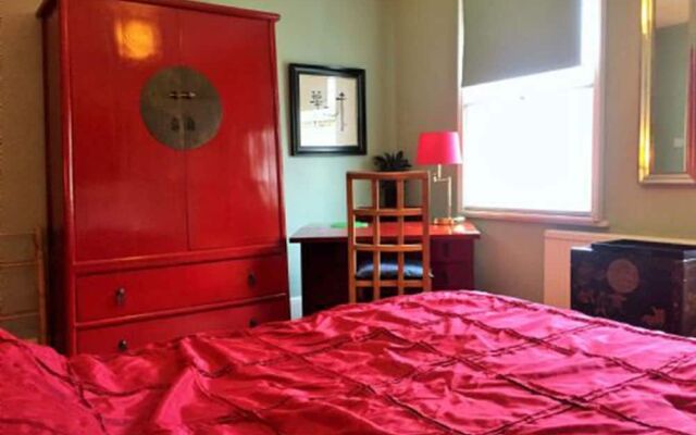 Artist Cottage B&B