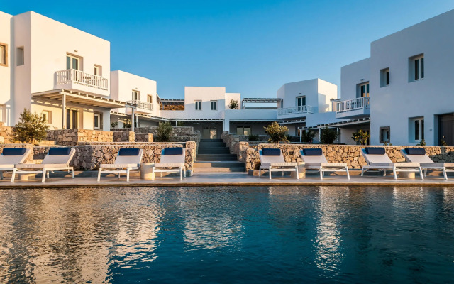 Milos Breeze Boutique Hotel