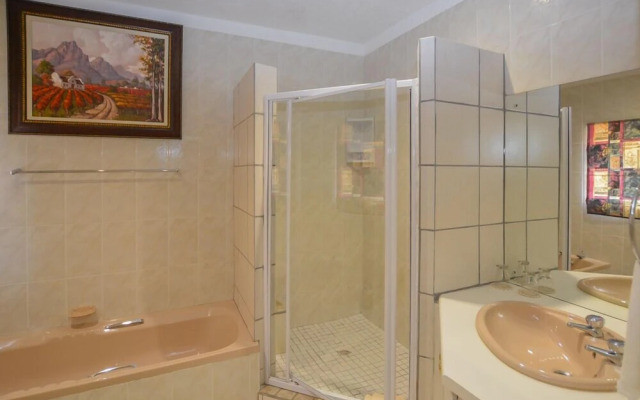 7 Eland Boutique Guesthouse