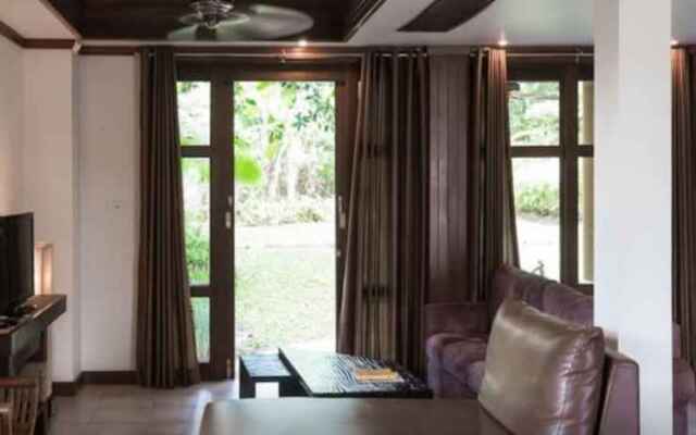 Tongson Bay Villa TG40