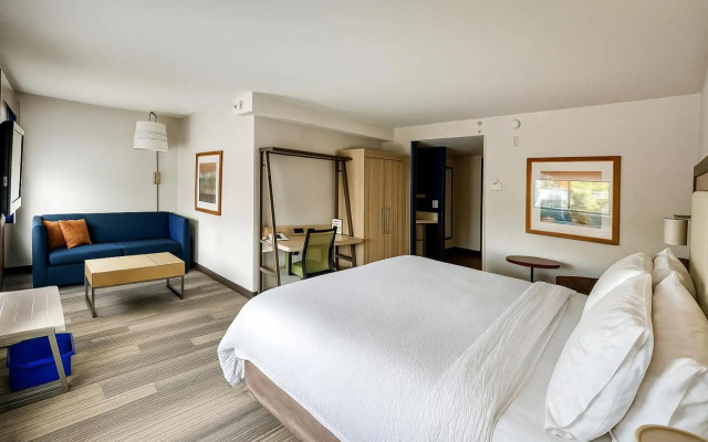 Holiday Inn Express & Suites Halifax - Bedford by IHG