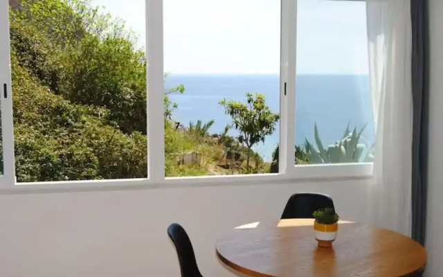 Sesimbra Beach House II